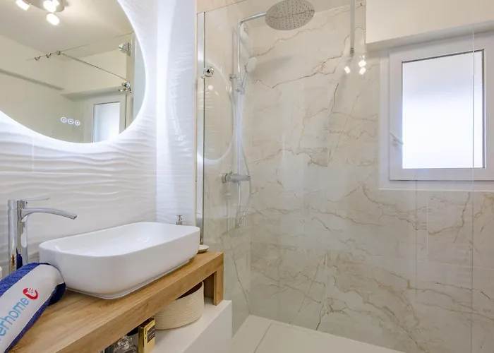 Royal Marine-2 By Interhome
